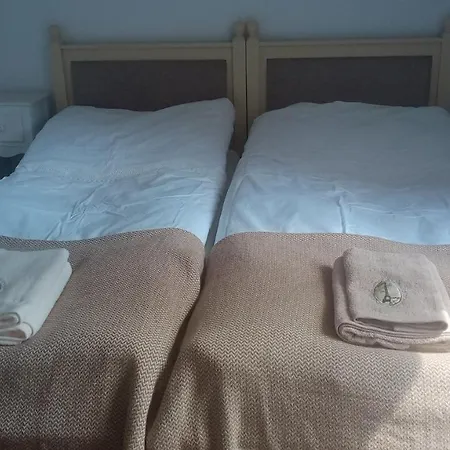 Dwor Zalipie W Starych Zambskach Farm stay *
