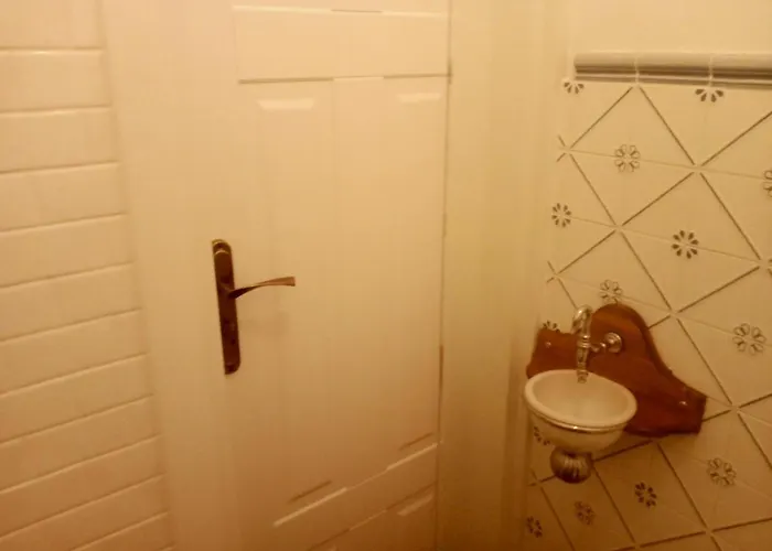 Dwor Zalipie W Starych Zambskach *