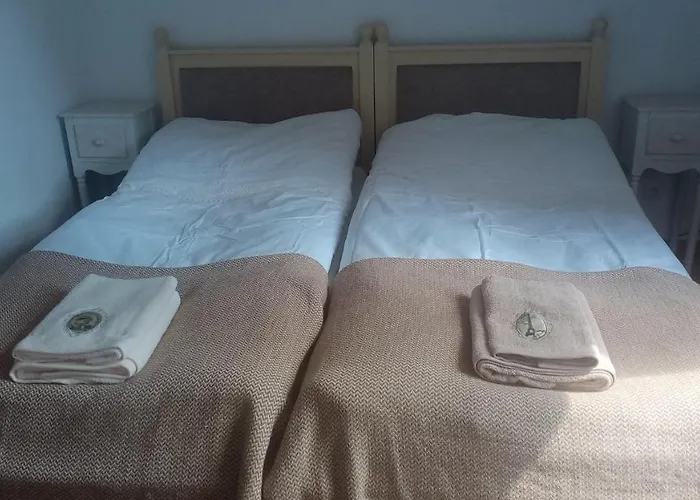 Dwor Zalipie W Starych Zambskach Séjour à la ferme *