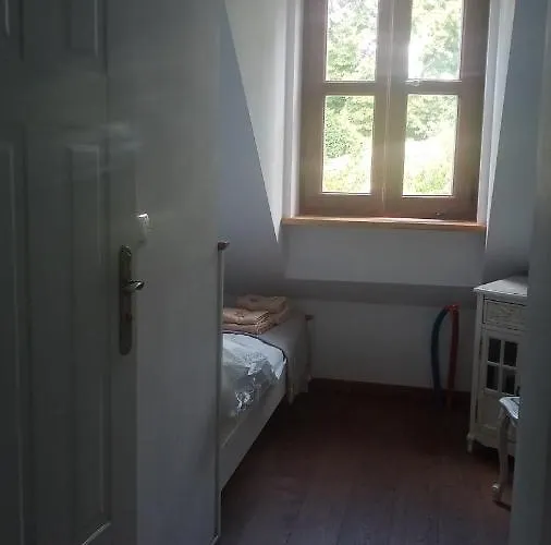 Dwor Zalipie W Starych Zambskach